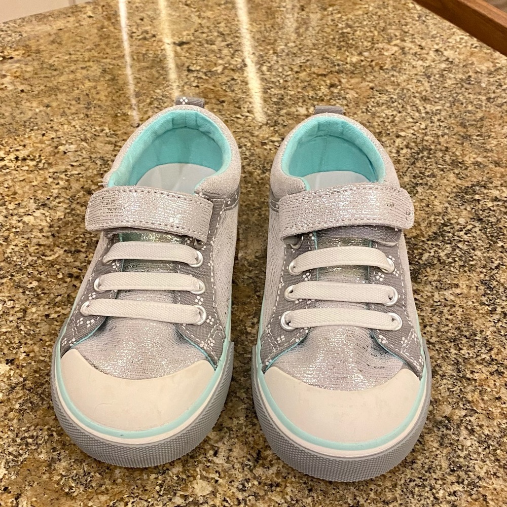 NEW, See Kai Run, Girls Sz 11.5 Leather Sneakers